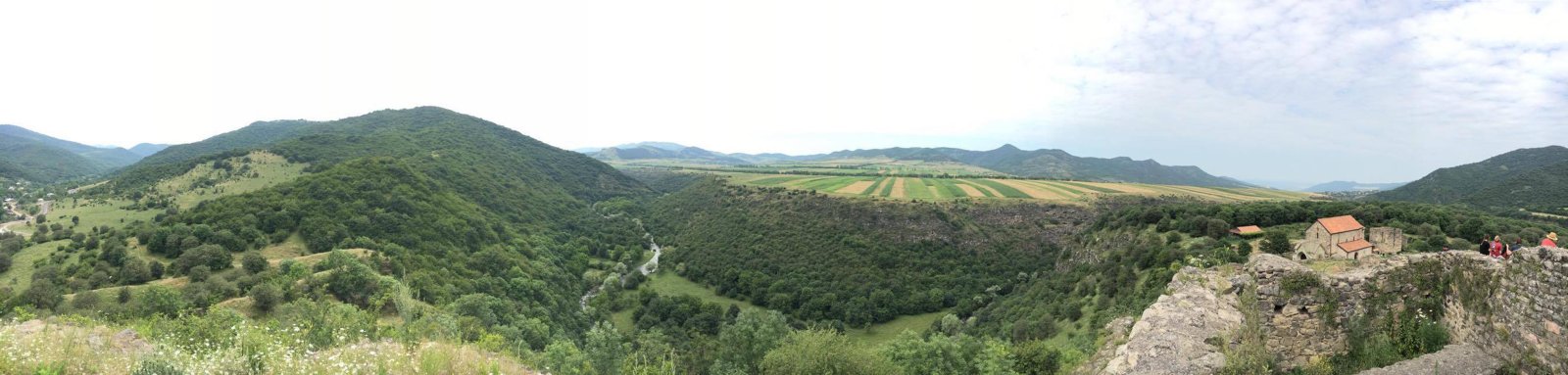 4096 &times; 981 Pixel